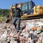 Traffico illecito di rifiuti tra Francia e Italia, indagine della Guardia di Finanza di Genova: sequestrata una discarica abusiva a Ventimiglia Traffico illecito di rifiuti tra Francia e Italia, indagine della Guardia di Finanza di Genova: sequestrata una discarica abusiva a Ventimiglia