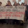 Università di Genova, gli studenti occupano il palco e fanno saltare il convegno sul campus degli Erzelli