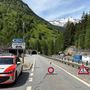 Vallese, gi abitanti di Gampel-Steg pronti a evacuare la zona