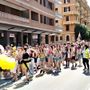 Parata del Savona Pride, le strade della città si colorano con le bandiere arcobaleno (FOTO)