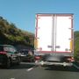 A10 chiusa tra Finale e Pietra: furgone si ribalta dopo lo scontro con un’auto