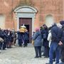 Savona si ferma per ricordare Valentina Squillace, una folla commossa ai funerali nella chiesa di via Saredo (FOTO)