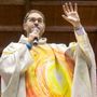 Tra il sacerdote e la sedicenne nessuna costrizione e nessun rapporto completo: ecco perché non si può parlare di violenza sessuale