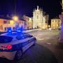 Guida una Porsche con alcol nel sangue cinque volte oltre il consentito: il bolide sotto sequestro dopo l’incidente in viale Madonna dei Fiori