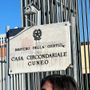 Droga in carcere: controlli sul familiare di un detenuto portano al rinvenimento di mezzo kg di hashish