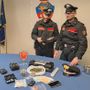 Calamite attaccate al paraurti per nascondere la cocaina: 27enne arrestato dai Carabinieri di Alba