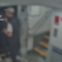 I video incastrano la baby gang del treno Torino-Bardonecchia: hanno tutti 16 anni. A marzo avevano aggredito e picchiato un altro minorenne [VIDEO]