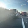 Furgone in fiamme in tangenziale sud e moto a terra: lunghe code in entrambi i sensi di marcia