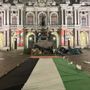Crosetto (FdI): “Piazza Carlo Alberto non può essere trasformata in un accampamento con slogan antisemiti”