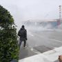 Tensioni da Leonardo: Pro Pal lanciano petardi e sassi, Polizia risponde con lacrimogeni [FOTO e VIDEO]