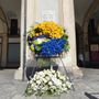 Piazza San Carlo, il ricordo nove anni dopo. Fiori per Erika e Marisa: "Il dolore resta forte"