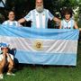 Torino si veste d'Albiceleste come Buenos Aires: dai balconi il tifo è quasi tutto per l'Argentina Torino si veste d'Albiceleste come Buenos Aires: dai balconi il tifo è quasi tutto per l'Argentina