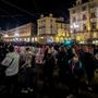 "Ogni polo sarà una barricata: noi la guerra non la paghiamo". A Torino la giornata di protesta si chiude con un nuovo corteo