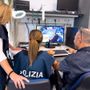 Dietro lo pseudonimo si celava un 40enne medico torinese: arrestato per produzione di materiale pedopornografico [VIDEO]