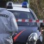 Dramma a Torino, cerca di strangolare la compagna e poi si lancia nel vuoto dal decimo piano