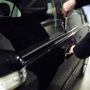 Madonna di Campagna, un uomo e una donna tentano il furto su un'auto parcheggiata, ma la Polizia li incastra Madonna di Campagna, un uomo e una donna tentano il furto su un'auto parcheggiata, ma la Polizia li incastra