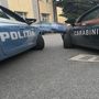 Diciannovenne italiano aggredisce e rapina un cittadino dello Sri Lanka a Gallarate: bloccato da polizia e carabinieri