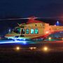 Auto fuori strada prima dell'alba sulla statale 394, in volo l'elisoccorso: paura per tre ragazzi