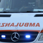 Auto si schianta contro un albero a Chieti: feriti quattro giovani, alcuni residenti nel Varesotto