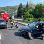 Scontro sulla Provinciale 1 tra Gavirate e Varese: tre persone ferite Scontro sulla Provinciale 1 tra Gavirate e Varese: tre persone ferite