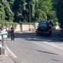 Carambola tra auto in viale Valganna, due feriti e traffico in tilt