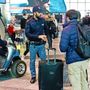 Ruba il trolley a un passeggero a Malpensa, trentacinquenne in manette