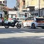 Intera famiglia investita da un'auto: quattro persone soccorse. Bimba di 5 mesi portata in ospedale con l'elisoccorso Intera famiglia investita da un'auto: quattro persone soccorse. Bimba di 5 mesi portata in ospedale con l'elisoccorso