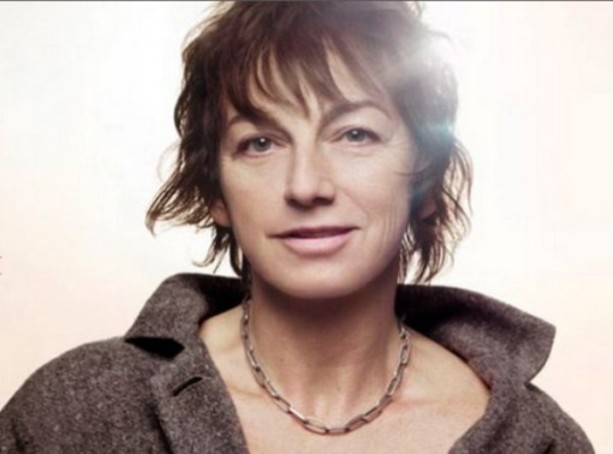 ‘Filo spinato’ è il nuovo singolo di Gianna Nannini estratto dall’ultimo album ‘Filo spinato’ è il nuovo singolo di Gianna Nannini estratto dall’ultimo album