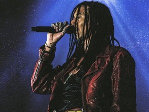 A sorpresa esce ‘Basta’, il brano che Ghali pubblica con urgenza