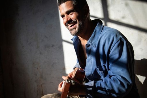 Il ‘Primo amore’ di Mannarino è in arrivo cinque anni dopo l’ultimo album