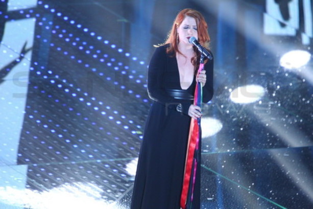 Fuori le date del ‘Nostalgia summer tour’ di Noemi che tornerà dal vivo nei teatri