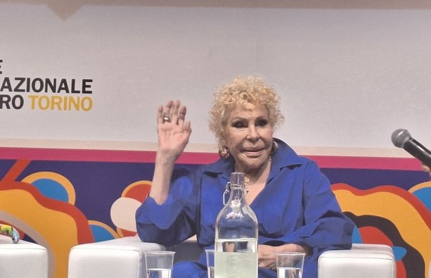 Torna rimasterizzato dopo trent’anni l’album ‘Sheherazade’ di Ornella Vanoni Torna rimasterizzato dopo trent’anni l’album ‘Sheherazade’ di Ornella Vanoni