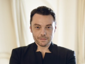 È in radio ‘Sono un grande’, il nuovo brano di Tiziano Ferro che dà il titolo all’album È in radio ‘Sono un grande’, il nuovo brano di Tiziano Ferro che dà il titolo all’album