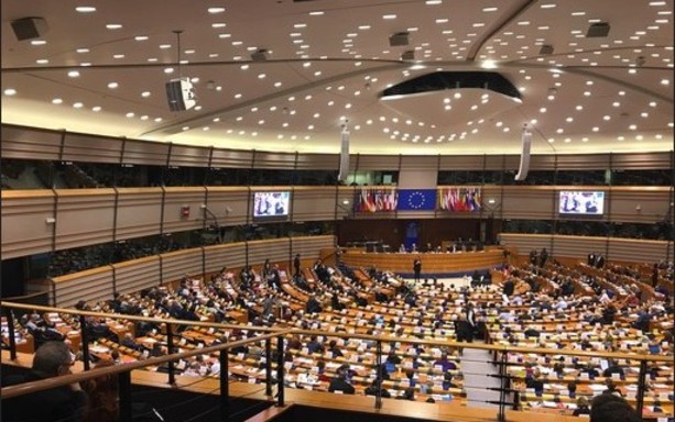 Per il quadro finanziario pluriennale il Parlamento europeo propone 1.780 miliardi