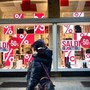La fiducia dei consumatori peggiora mentre è in aumento per le imprese La fiducia dei consumatori peggiora mentre è in aumento per le imprese