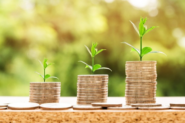 Prestiti in calo dell’1,5% negli ultimi dodici mesi secondo i dati della Banca d’Italia Prestiti in calo dell’1,5% negli ultimi dodici mesi secondo i dati della Banca d’Italia