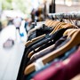 Crescono le vendite al dettaglio sia in valore che in volume su base mensile e trimestrale Crescono le vendite al dettaglio sia in valore che in volume su base mensile e trimestrale