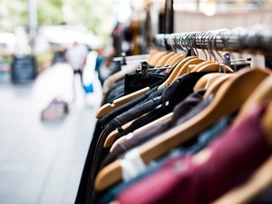 Crescono le vendite al dettaglio sia in valore che in volume su base mensile e trimestrale