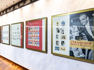 Il Museo dei Francobolli e delle Monete di Monaco celebra i 70 anni del matrimonio tra il Principe Ranieri III e Grace Kelly con una mostra dedicata Il Museo dei Francobolli e delle Monete di Monaco celebra i 70 anni del matrimonio tra il Principe Ranieri III e Grace Kelly con una mostra dedicata