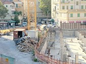Piazza Eroi, la gru si rimette in moto: possibile svolta dopo mesi di attesa (Foto) Piazza Eroi, la gru si rimette in moto: possibile svolta dopo mesi di attesa (Foto)
