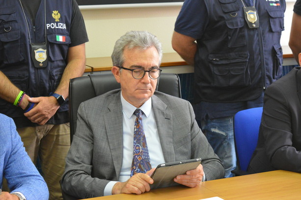 Caso Roggero, il procuratore capo astigiano Biagio Mazzeo: "L'umanità del giudice è un valore, ma non può sostituire la legge" Caso Roggero, il procuratore capo astigiano Biagio Mazzeo: "L'umanità del giudice è un valore, ma non può sostituire la legge"