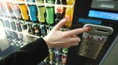 Distributori h24 nel mirino a Mirafiori: “Vanno limitati gli orari per fermare gli schiamazzi notturni” Distributori h24 nel mirino a Mirafiori: “Vanno limitati gli orari per fermare gli schiamazzi notturni”