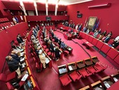 7 ottobre, il consiglio comunale si ferma per un minuto di silenzio in ricordo delle vittime dell’attacco terroristico di Hamas del 2023