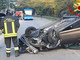 FOTO. Incidente stradale tra due auto a Varese, macchina ribaltata in via Gaggio