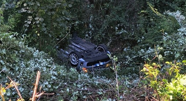 Donna investita e morta a Ferrania, smascherata una rete di corse clandestine su strade pubbliche: 17 auto sequestrate