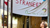 Caso Daneo, Sasso (FnV) attacca Salis: "Striscione è propaganda, Valditara mandi gli ispettori" Caso Daneo, Sasso (FnV) attacca Salis: "Striscione è propaganda, Valditara mandi gli ispettori"
