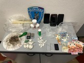 Radura tra i boschi di Loano e Boissano trasformata in centrale dello spaccio: due arresti e circa un etto di cocaina sequestrata
