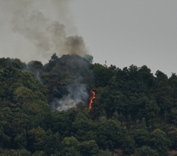 Incendio al Mombracco, il presidente della Provincia Robaldo: &quot;In costante contatto con le amministrazioni di Revello e Rifreddo&quot; [FOTO e VIDEO]
