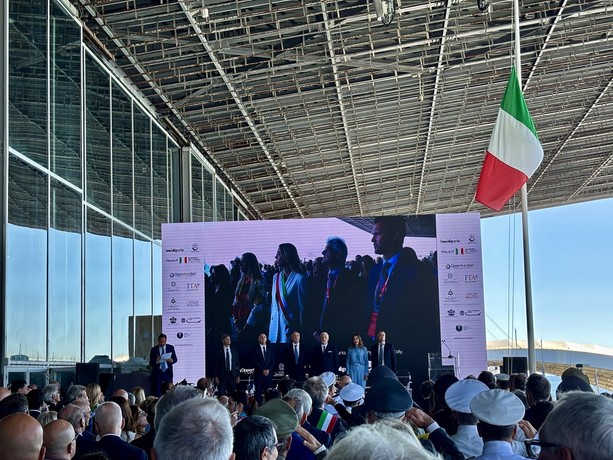 Si alza il sipario sulla sessantacinquesima edizione del Salone Nautico, Bucci: “Vuole e può diventare il primo al mondo”