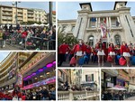 Sanremo, la sfilata delle bande accende il centro: musica e colori aprono il weekend dei fiori (Foto e Video) Sanremo, la sfilata delle bande accende il centro: musica e colori aprono il weekend dei fiori (Foto e Video)